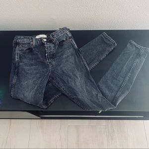 NWOT - Trave Denim Skinny Jeans - Size 25